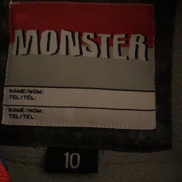 Child’s winter jacket - Picture 2 of 2